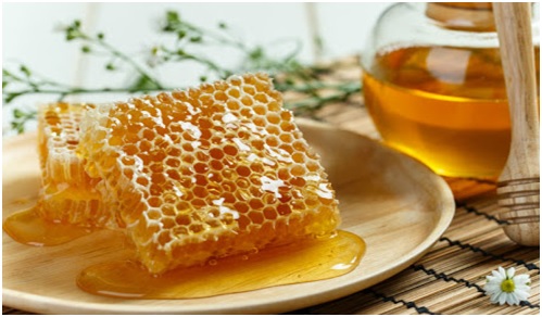 عسل طبیعی مفید برای سلامتی